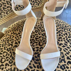 Gianvito Rossi White Leather Strappy Stiletto Heels Buckle Ankle Strap Open Toe